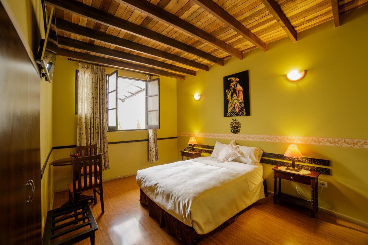 Yabar Hotel Plaza كوسكو المظهر الخارجي الصورة
